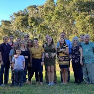 Meet your Posher, Elizabeth